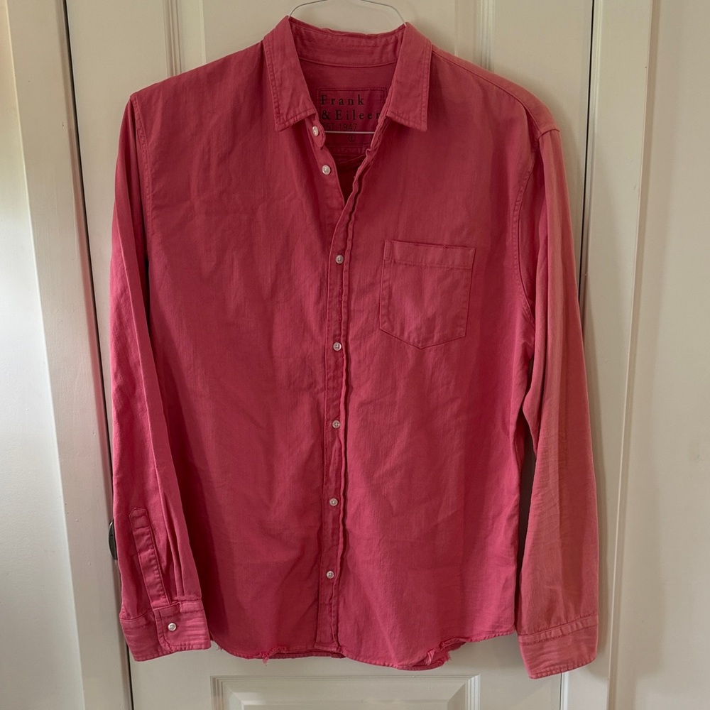 Frank & Eileen Luke Button Down Shirt coral color w/fading size Large
